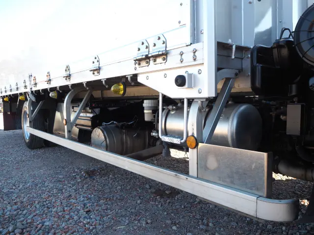 三菱 ファイター TKG-FK64F(2WD)の写真13