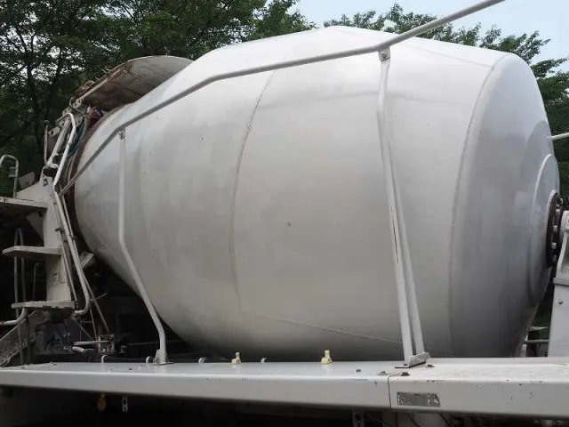 いすゞ ギガ LKG-CXZ77AT(6x4)の写真15