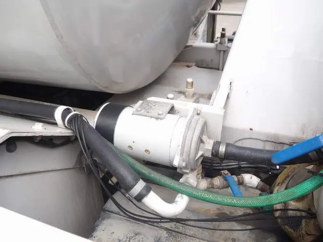 いすゞ ギガ LKG-CXZ77AT(6x4)の写真19