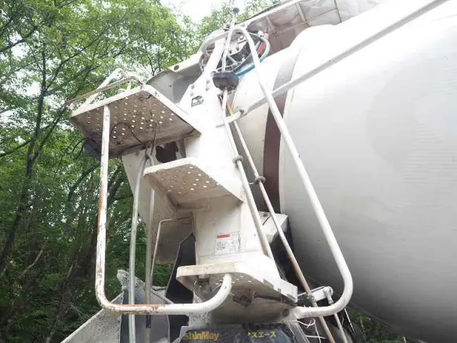 いすゞ ギガ LKG-CXZ77AT(6x4)の写真22