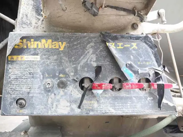 いすゞ ギガ LKG-CXZ77AT(6x4)の写真23