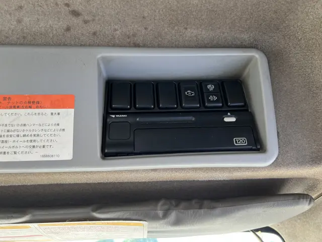 いすゞ ギガ LKG-CXZ77AT(6x4)の写真41