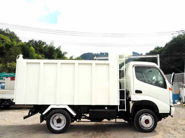トヨタ ダイナ KK-XZU362A(4WD)の写真6