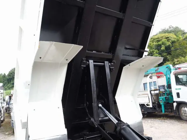 トヨタ ダイナ KK-XZU362A(4WD)の写真19