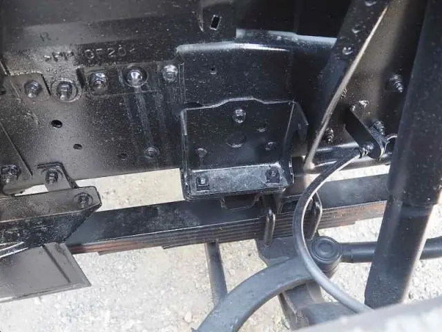 いすゞ エルフ BDG-NKR85N(2WD)の写真19