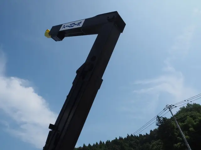 いすゞ エルフ BDG-NKR85N(2WD)の写真27