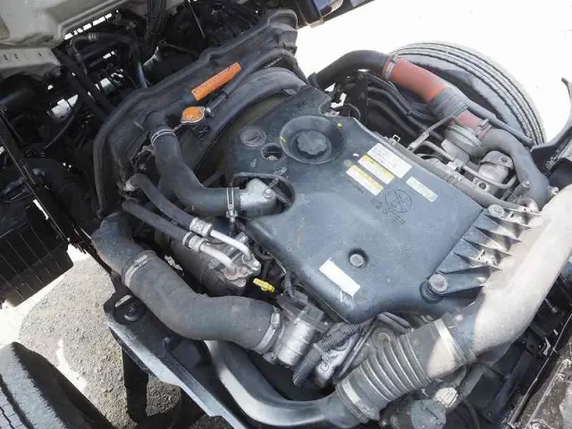 いすゞ エルフ BDG-NKR85N(2WD)の写真43