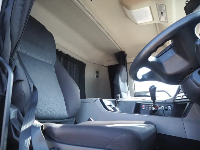 三菱 スーパーグレート 2PG-FS74HZ(8x4)の写真43