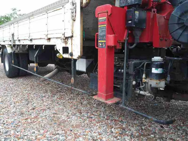 いすゞ フォワード PKG-FRR90S2(2WD)の写真27