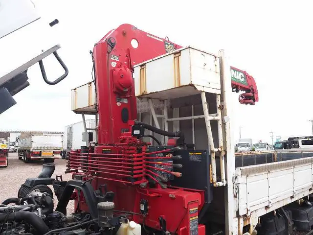 いすゞ フォワード PKG-FRR90S2(2WD)の写真40