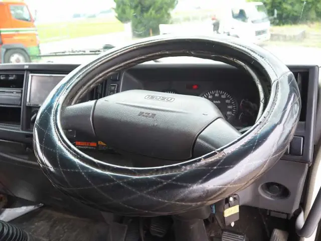 いすゞ フォワード PKG-FRR90S2(2WD)の写真45