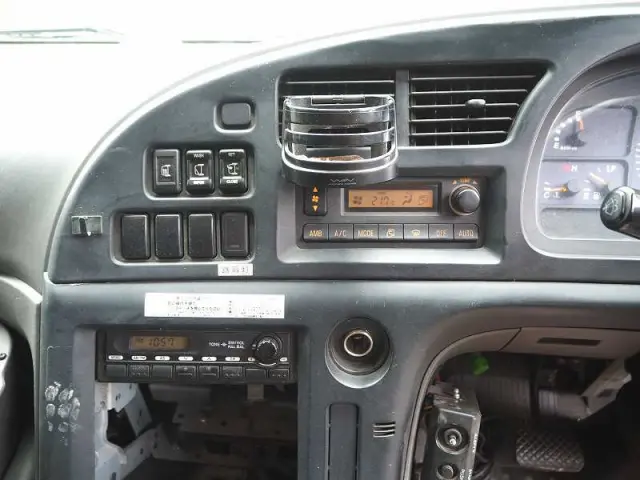 いすゞ ギガ QKG-CXZ77AT(6x4)の写真48