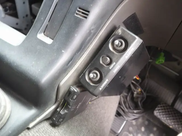 いすゞ ギガ QKG-CXZ77AT(6x4)の写真49