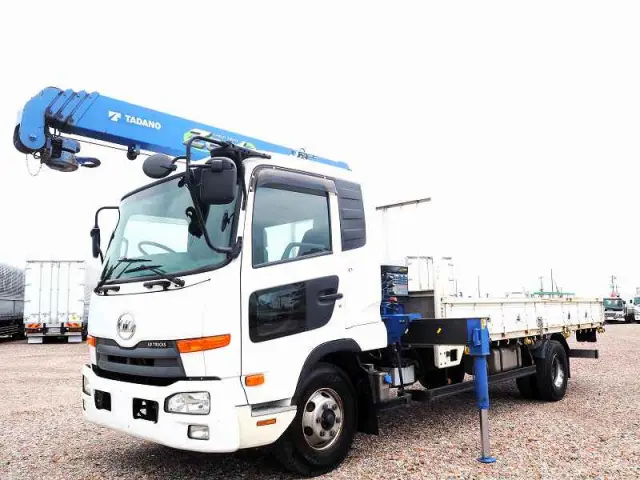 ＵＤ コンドル TKG-MK38L(2WD)の写真1