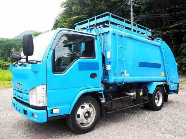 いすゞ エルフ TKG-NKR85N(2WD)の写真1