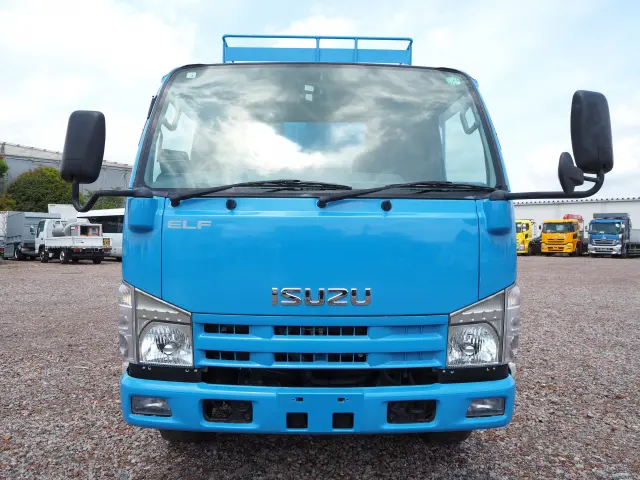 いすゞ エルフ TKG-NKR85N(2WD)の写真8