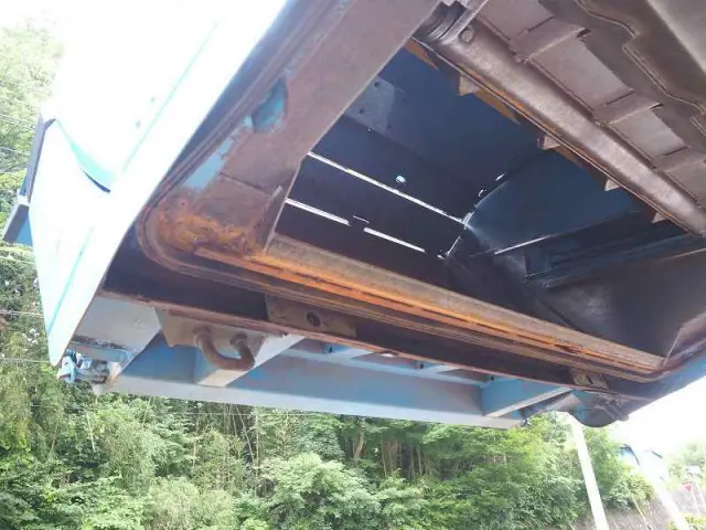 いすゞ エルフ TKG-NKR85N(2WD)の写真16