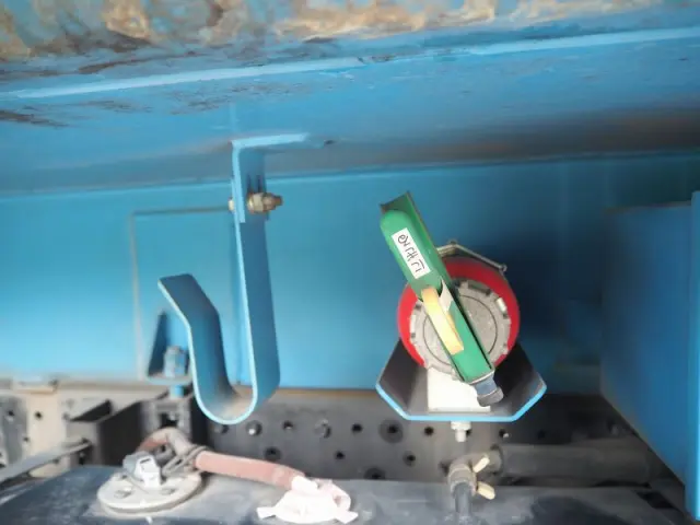 いすゞ エルフ TKG-NKR85N(2WD)の写真24