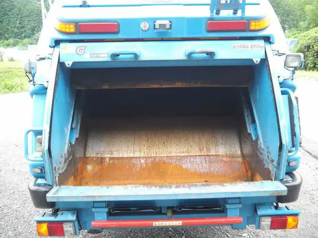 いすゞ エルフ TKG-NKR85N(2WD)の写真34