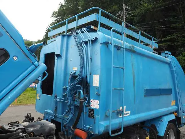 いすゞ エルフ TKG-NKR85N(2WD)の写真42