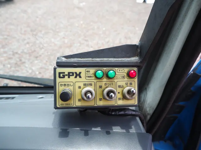 いすゞ エルフ TKG-NKR85N(2WD)の写真49