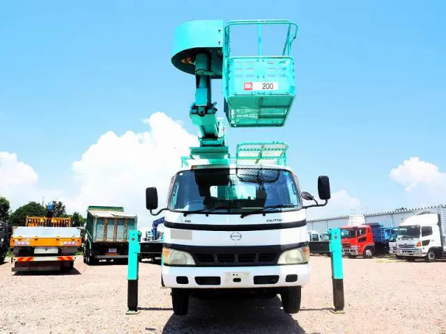 日野 デュトロ PB-XZU404M(2WD)の写真8