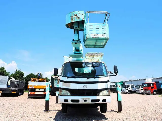 日野 デュトロ PB-XZU404M(2WD)の写真8