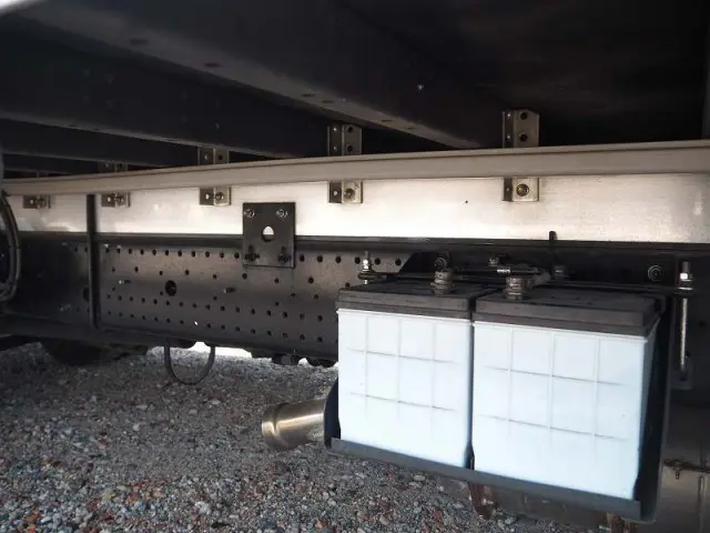 いすゞ フォワード TKG-FRR90T2(2WD)の写真25