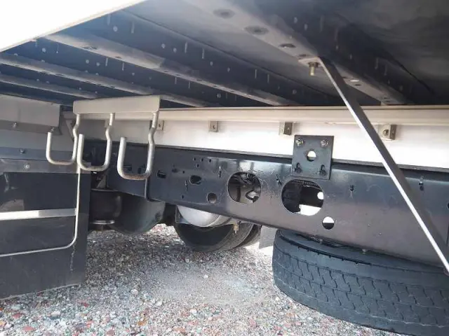 いすゞ フォワード TKG-FRR90T2(2WD)の写真31