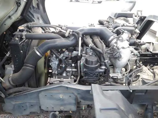 いすゞ フォワード TKG-FRR90T2(2WD)の写真37