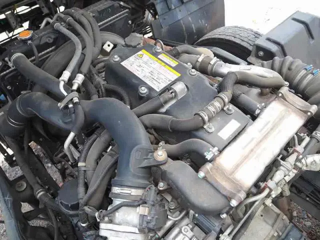 いすゞ フォワード TKG-FRR90T2(2WD)の写真41