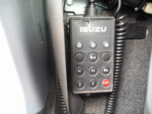 いすゞ フォワード TKG-FRR90T2(2WD)の写真45