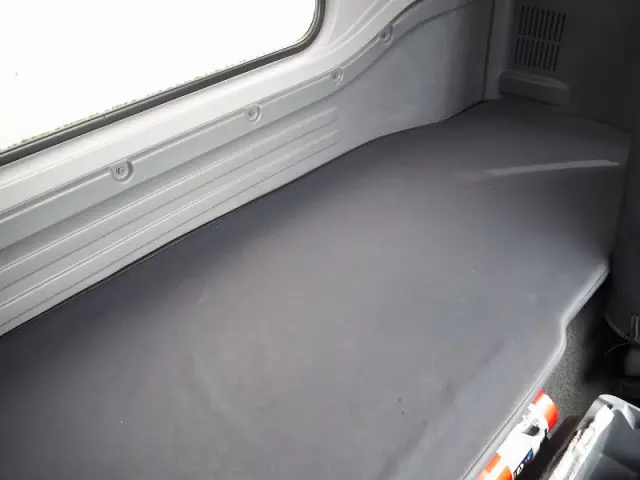 いすゞ フォワード TKG-FRR90T2(2WD)の写真49