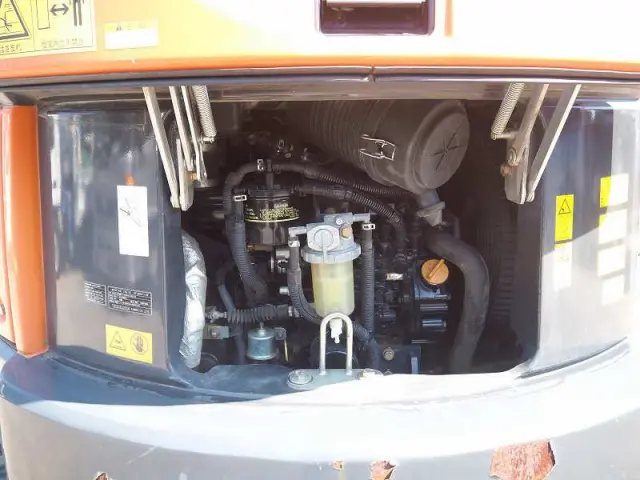 日立 油圧ショベル ZX40UR-3の写真11