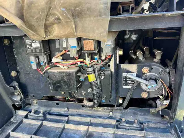 日立 油圧ショベル ZX40UR-3の写真38