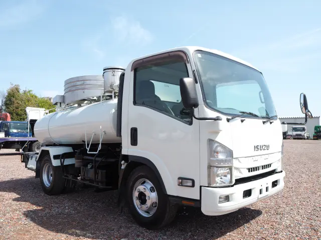 いすゞ エルフ TKG-NPR85YN(2WD)の写真7