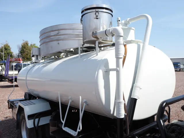 いすゞ エルフ TKG-NPR85YN(2WD)の写真10