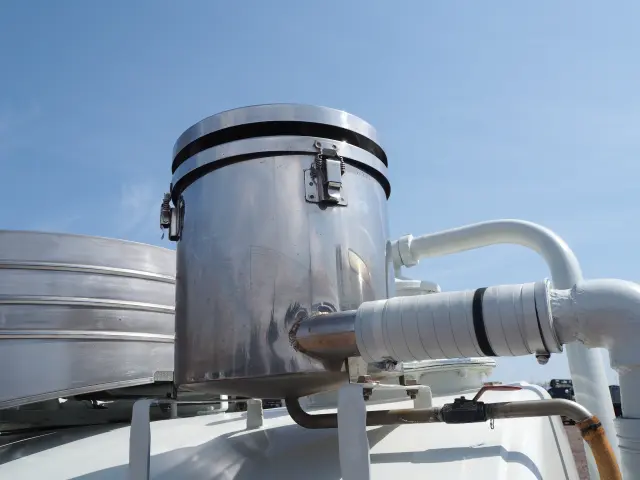 いすゞ エルフ TKG-NPR85YN(2WD)の写真14