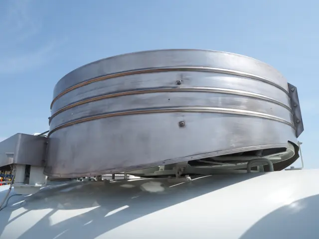 いすゞ エルフ TKG-NPR85YN(2WD)の写真15