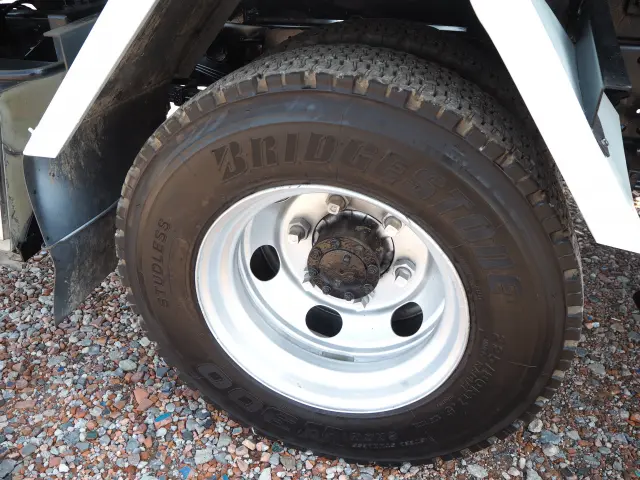 いすゞ エルフ TKG-NPR85YN(2WD)の写真19