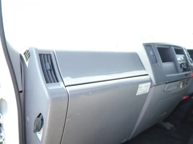 いすゞ エルフ TKG-NPR85YN(2WD)の写真38