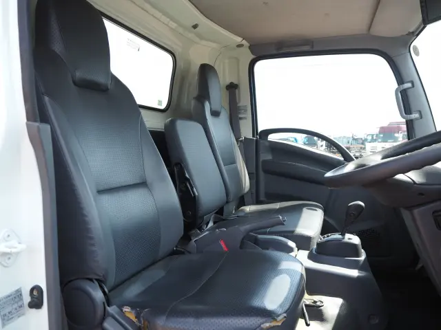 いすゞ エルフ TKG-NPR85YN(2WD)の写真41