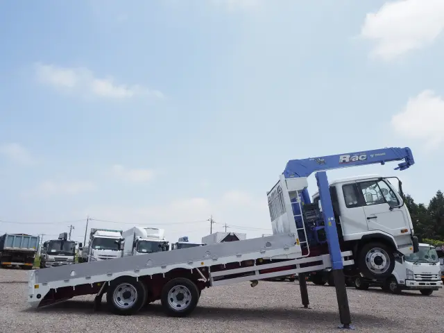 UD コンドル PK-PW37A(6x4)の写真6
