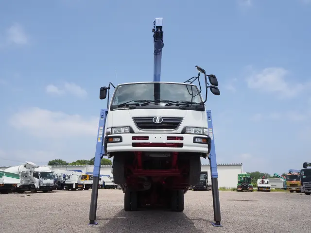 UD コンドル PK-PW37A(6x4)の写真8