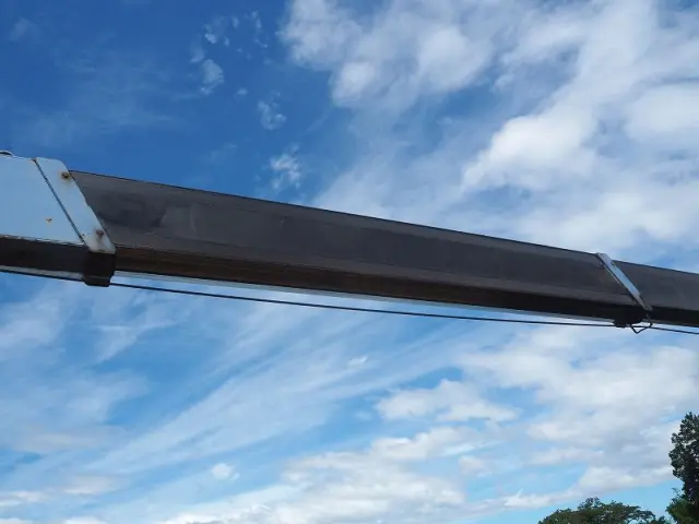 UD コンドル PK-PW37A(6x4)の写真18