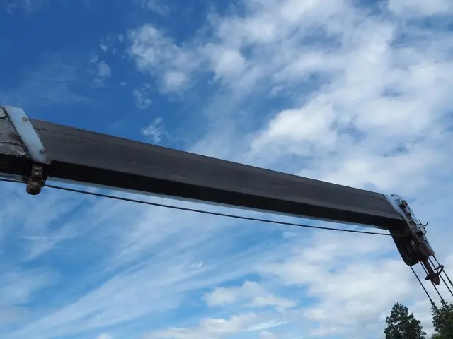 UD コンドル PK-PW37A(6x4)の写真20