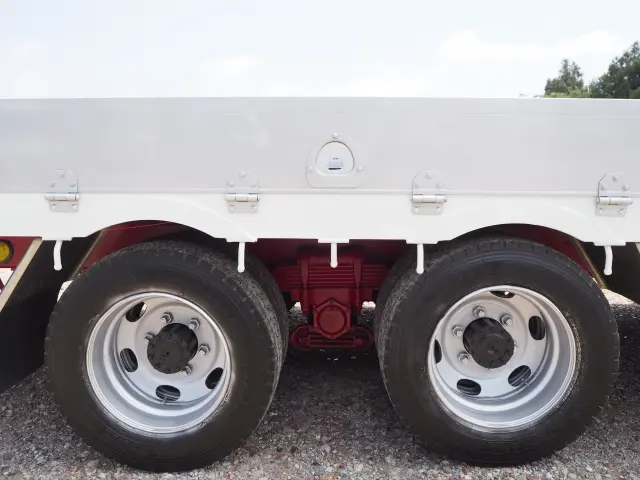 UD コンドル PK-PW37A(6x4)の写真23