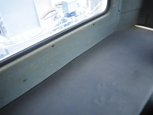 UD コンドル PK-PW37A(6x4)の写真43