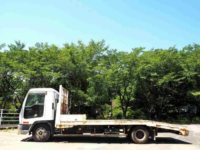 いすゞ フォワード KK-FRR35J4S(2WD)の写真2