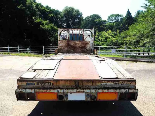 いすゞ フォワード KK-FRR35J4S(2WD)の写真4